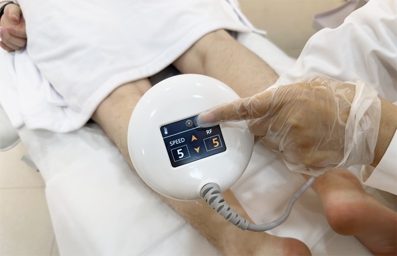 Body-Slimming-RF-4D-Rollactive